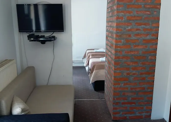 Gros - Hotel Leskovac (Jablanica)