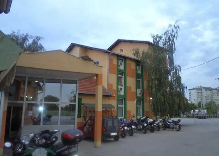 Hotel Gros - Leskovac (Jablanica)
